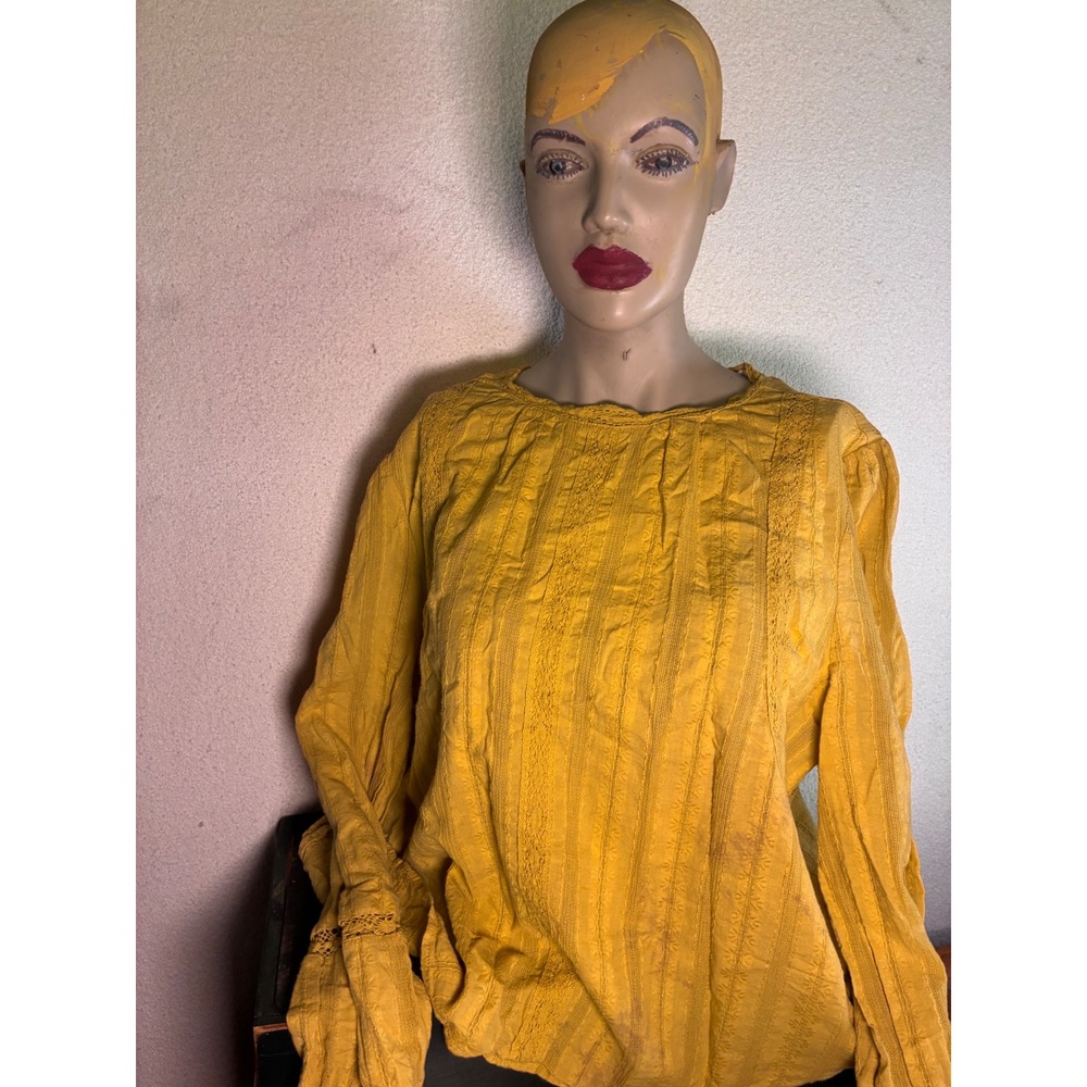 Blouse Womens Mustard Yellow Good Lace Pintuck Long Sleeve Top